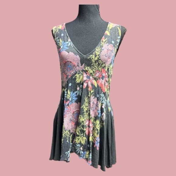 Free People Dresses & Skirts - Free People Floral Mini Dress Tunic Top Size XS